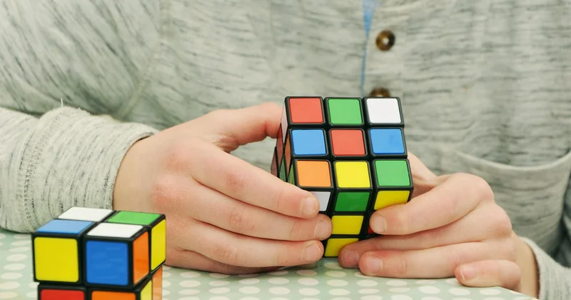 L'angle qui change tout : les compétences sectorielles spécifiques