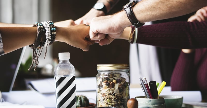 Comment choisir un expert-comptable pour une jeune entreprise : le guide